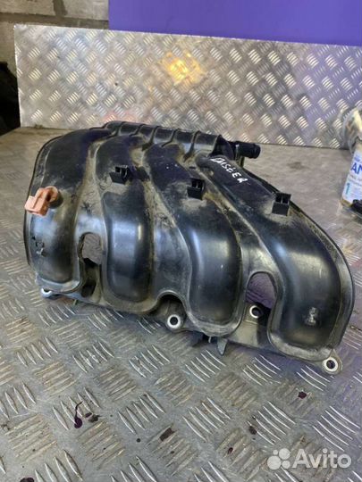 Коллектор впускной Renault Duster 1 2017