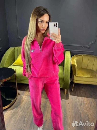 Спортивный костюм