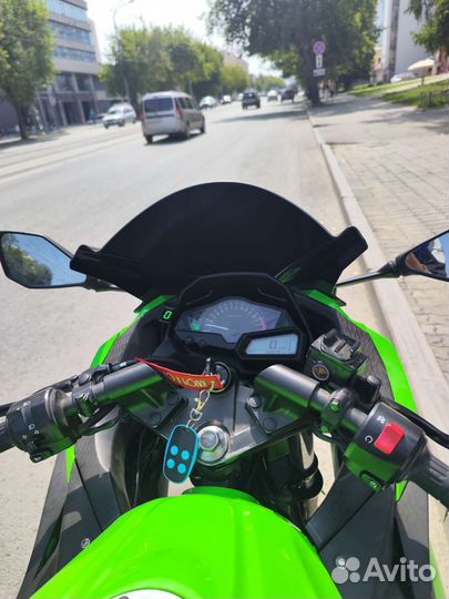 Kawasaki ninja 300