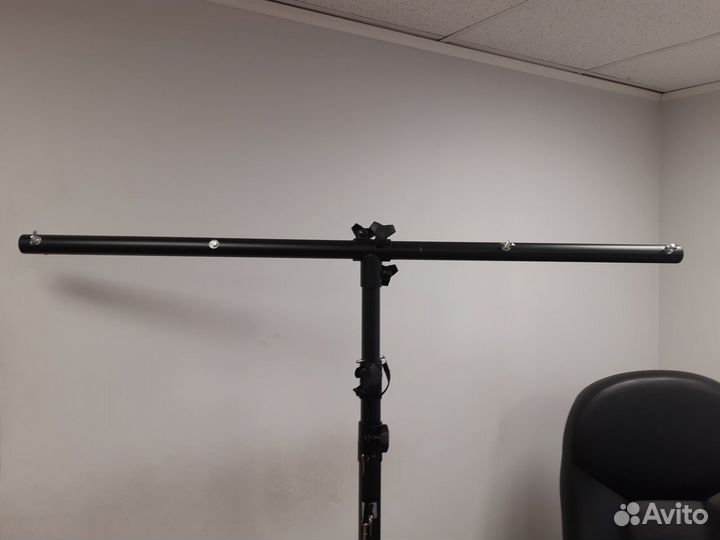 Стойка под световые приборы MVT LS новая