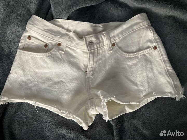 Шорты женские