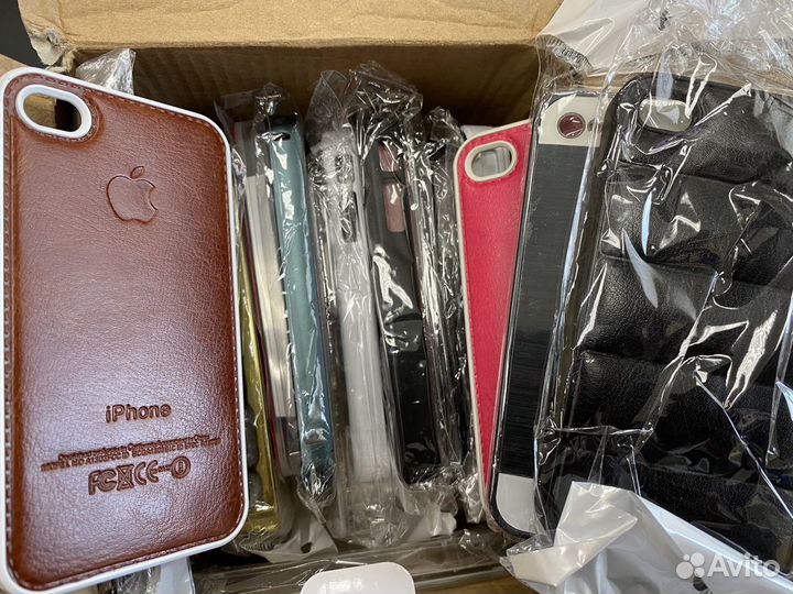 Чехлы для iPhone 4/4s