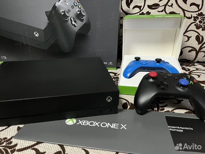 Xbox one x 1 TB