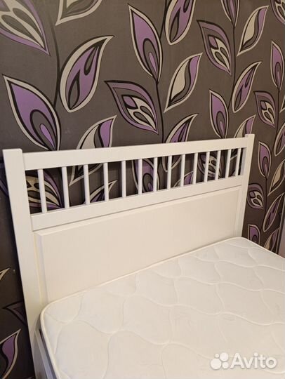 Кровать 140х200 бу