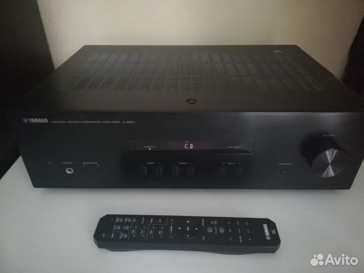 Стерео усилитель Yamaha, акустика yamaha
