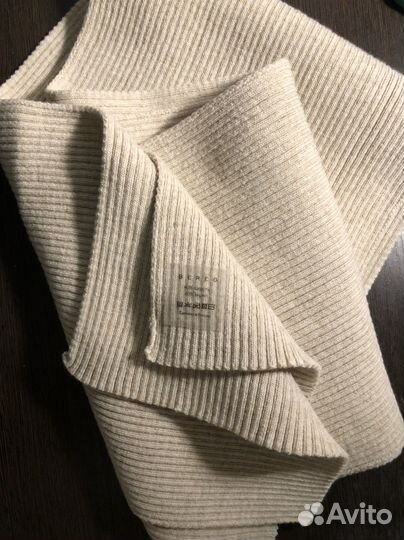 Шарф бежевый вязаный