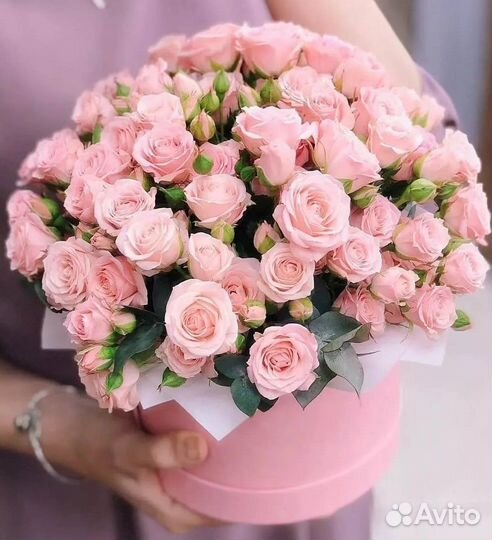 Букет кустовых роз