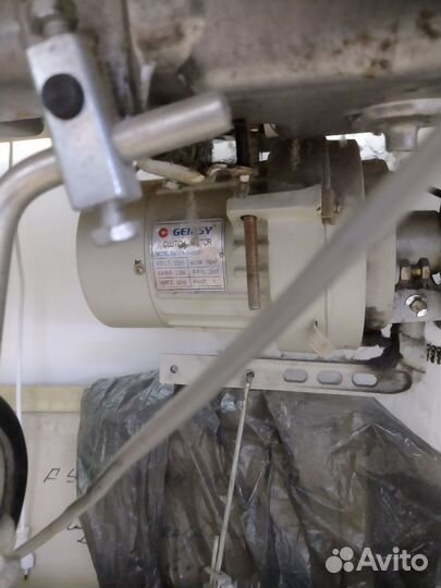 Швейная машина