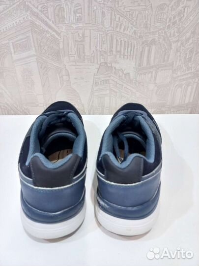 Кроссовки для мальчика Котофей 39 размер