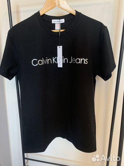 Calvin klein футболка