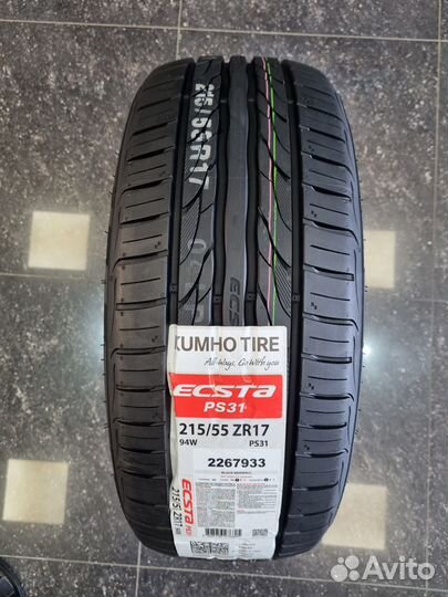 Kumho Ecsta PS31 215/55 R17 94W