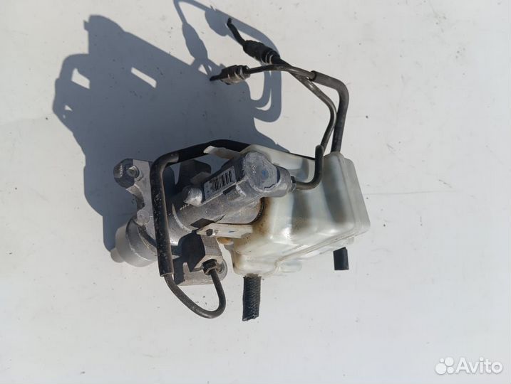 Главный тормозной цилиндр бмв 5 е39