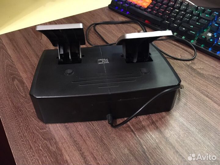 Игровой руль sven gc-w600