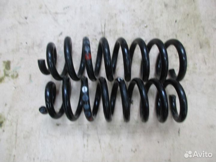 Пружины задние w205 C-class 651