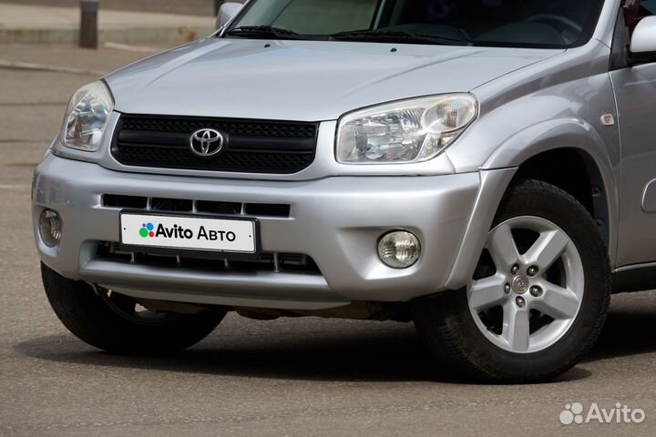 Toyota RAV4 2.0 AT, 2003, 208 100 км