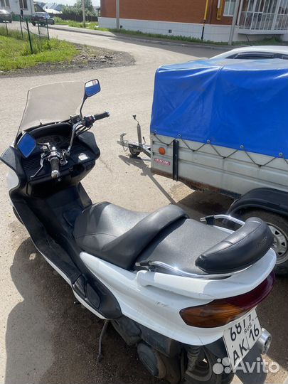 Yamaha majesty yp250