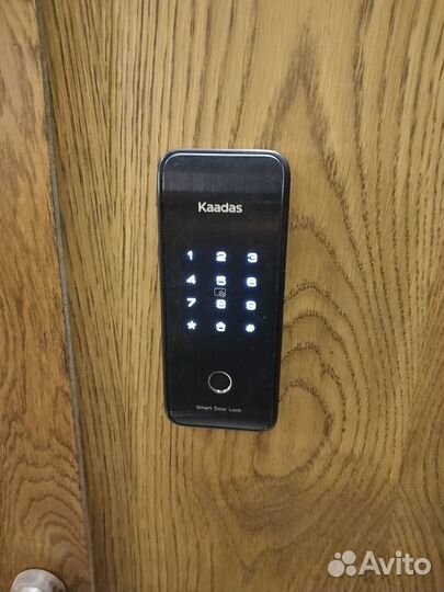 Оружейный сейф с биометрическим замком 