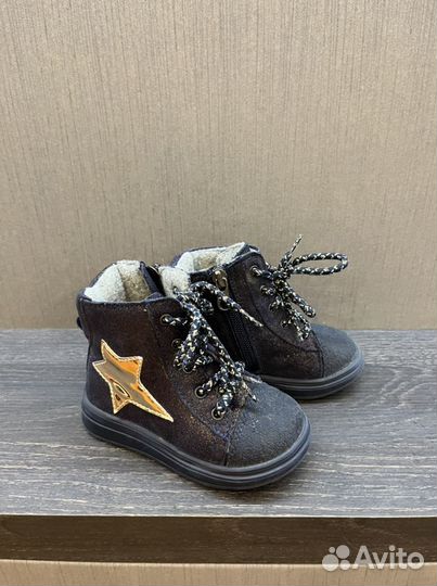Ботинки на девочку 21 размер