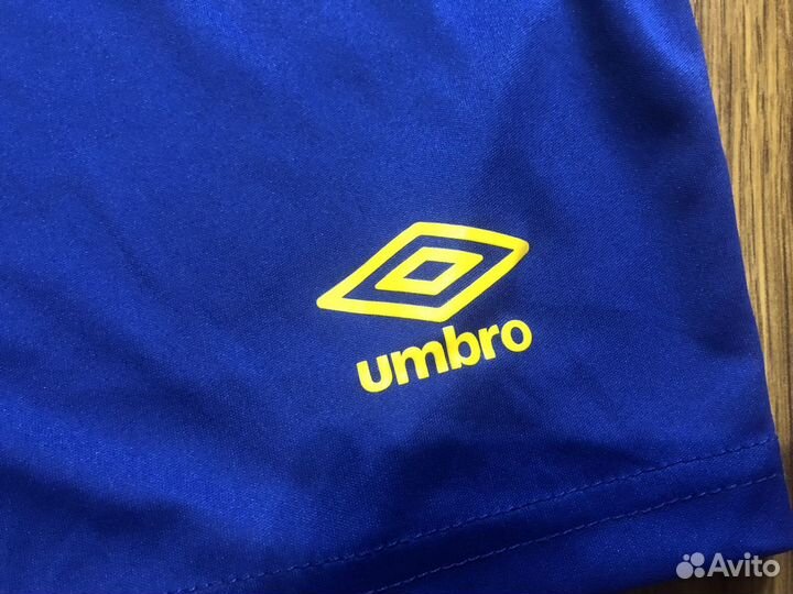 Шорты umbro M