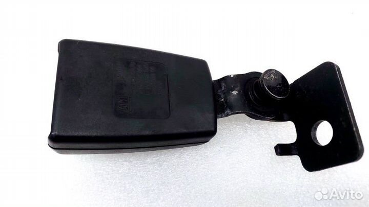 Ответная часть ремня безопасности задняя правая