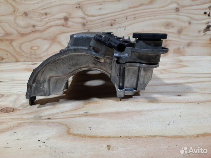 Крышка mazda titan