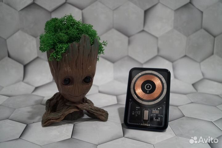 Беспроводная магнитная зарядка 15w в автомобиль