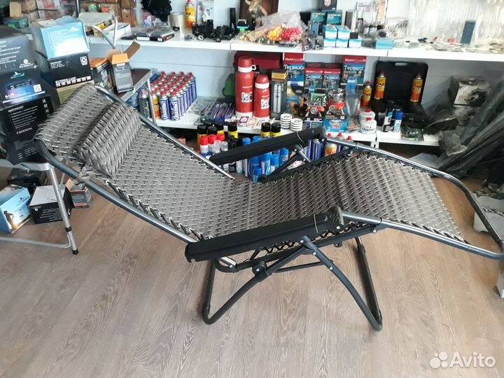 Кресло-шезлонг