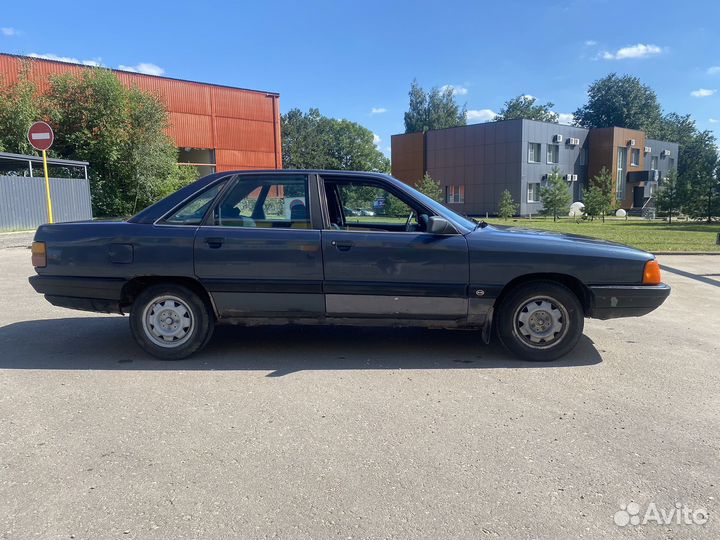 Audi 100 2.0 МТ, 1988, 250 000 км
