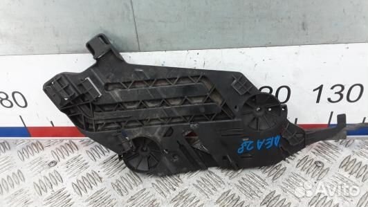 Крепление бампера переднее skoda octavia A5 (AEA28