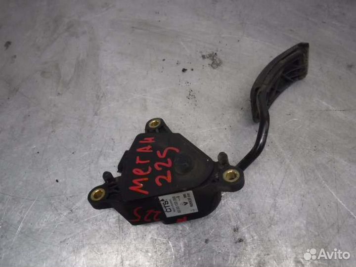 Педаль газа Renault Megane K4M 2005