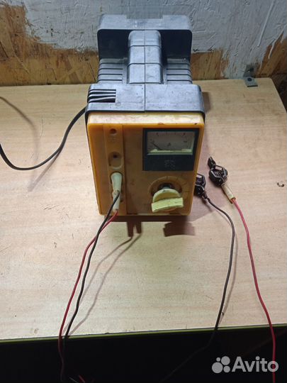 Зарядка для a м