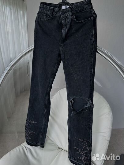 Джинсы женские новые 36 bershka x hello kitty