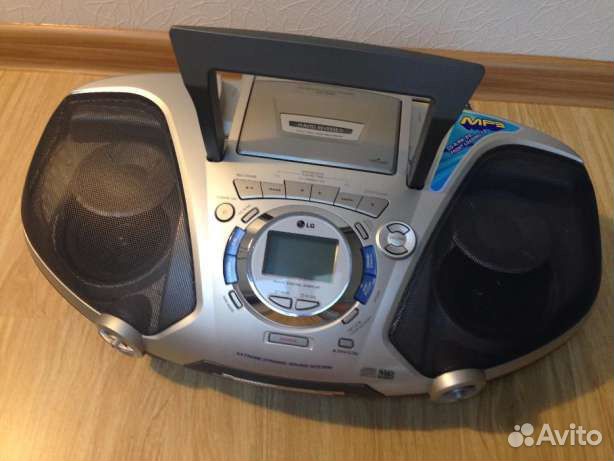 Магнитола LG LPC-LM735X