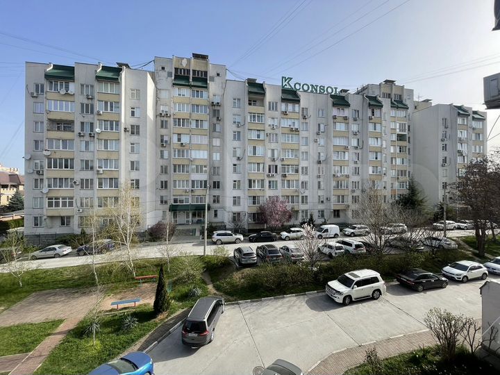 2-к. квартира, 65 м², 8/9 эт.