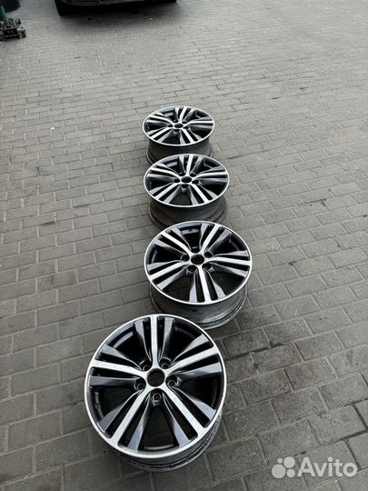 Комплект колес r18 5x114,3 Nissan/Infiniti/Toyota