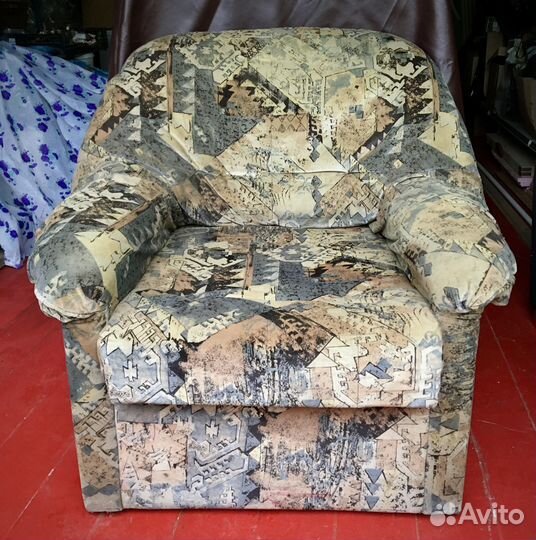 Мягкое кресло бу