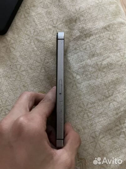 iPhone 5S, 16 ГБ
