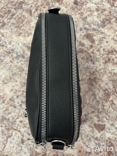 Сумка guess новая