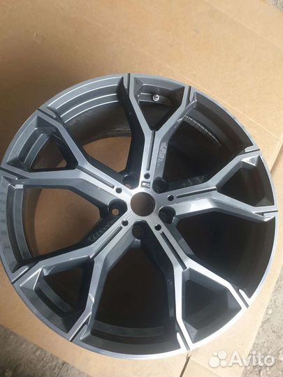 Bmw x5 g05 диск колесный r21