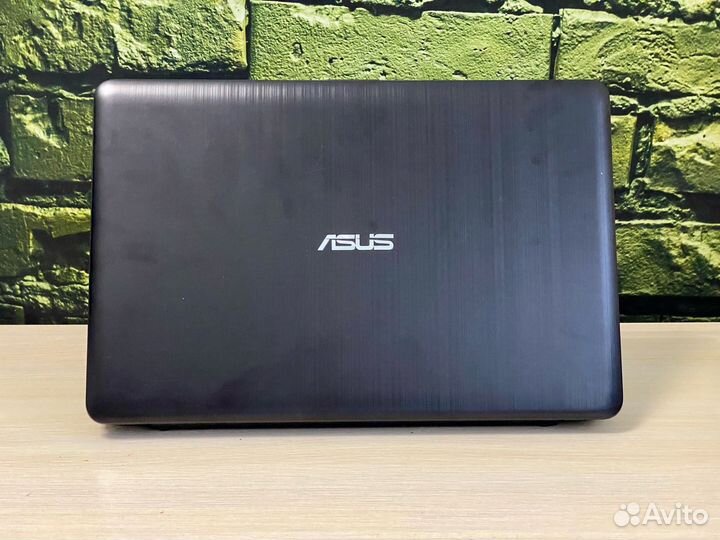 Ноутбук Asus для учебы