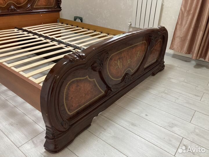 Продам кровать.Спальное место 160х200