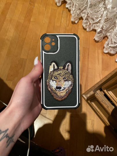 Чехол на iPhone 11
