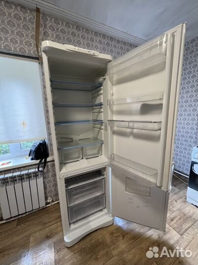 Холодильник