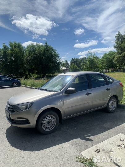 LADA Granta 1.6 МТ, 2020, 28 000 км