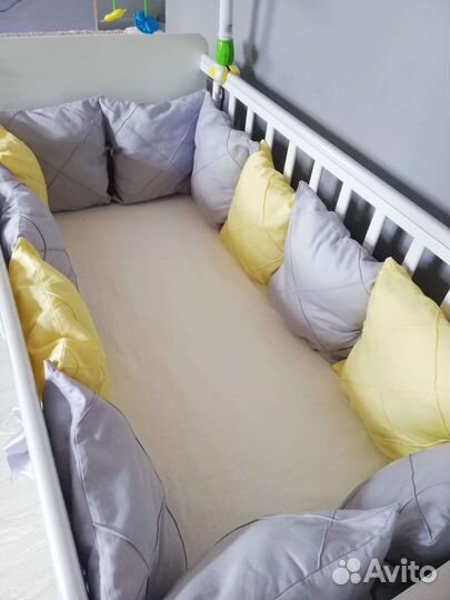 Бортики в детскую кроватку