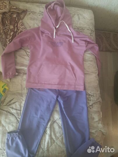 Спортивный костюм женский 44 р