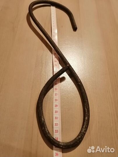 Крючок старинный кованый