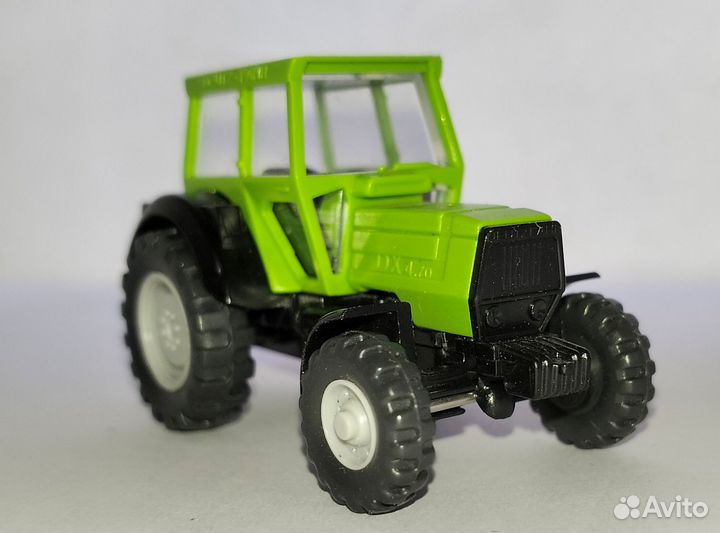 Трактор фирмы Wiking (Германия) масштаб H0 1/87