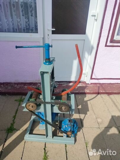 Трубогиб для профильной трубы электрический