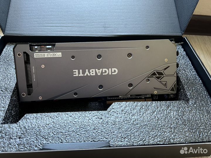 Видеокарта gigabyte AMD Radeon RX 6700XT